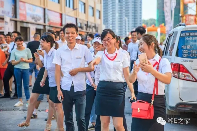 天嬌汽車文化節(jié)-一個可以吃喝玩樂的汽車節(jié)！