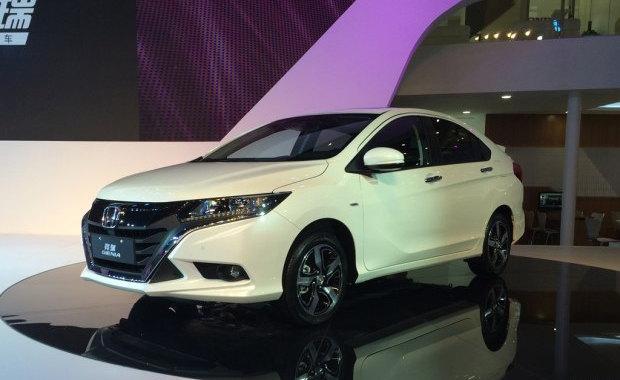 邵陽(yáng)東風(fēng)本田Gienia競(jìng)?cè)穑▋蓭缛鸢妫┦装l(fā)，10月18日上市