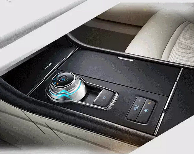 G20峰會(huì)開(kāi)幕 福特金牛座尊崇領(lǐng)馭 G20峰會(huì)開(kāi)幕 福特金牛座尊崇領(lǐng)馭