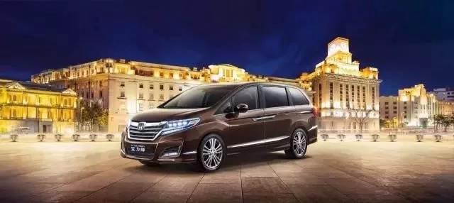 紳士的出行需求，這臺(tái)車滿足你