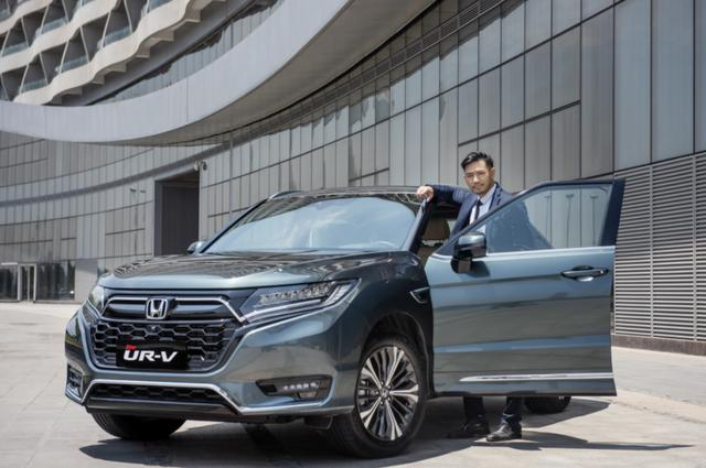 當(dāng)新中產(chǎn)遇上全新UR-V，精致生活由此開啟