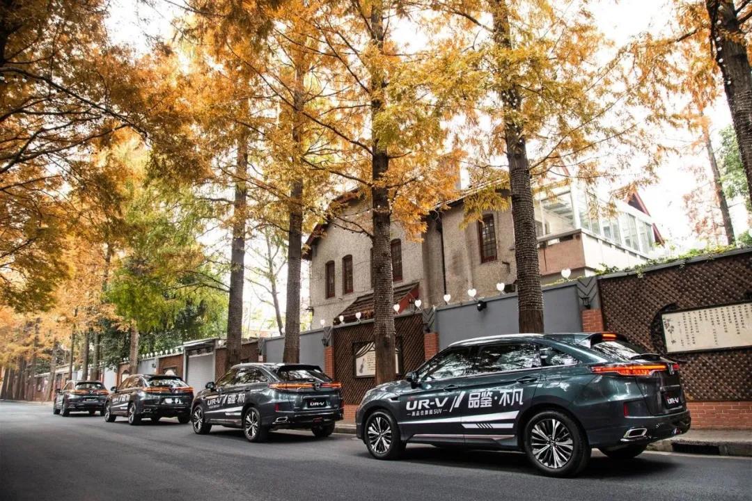 媒體視角 | 為什么街上的汽車總是那幾個顏色？