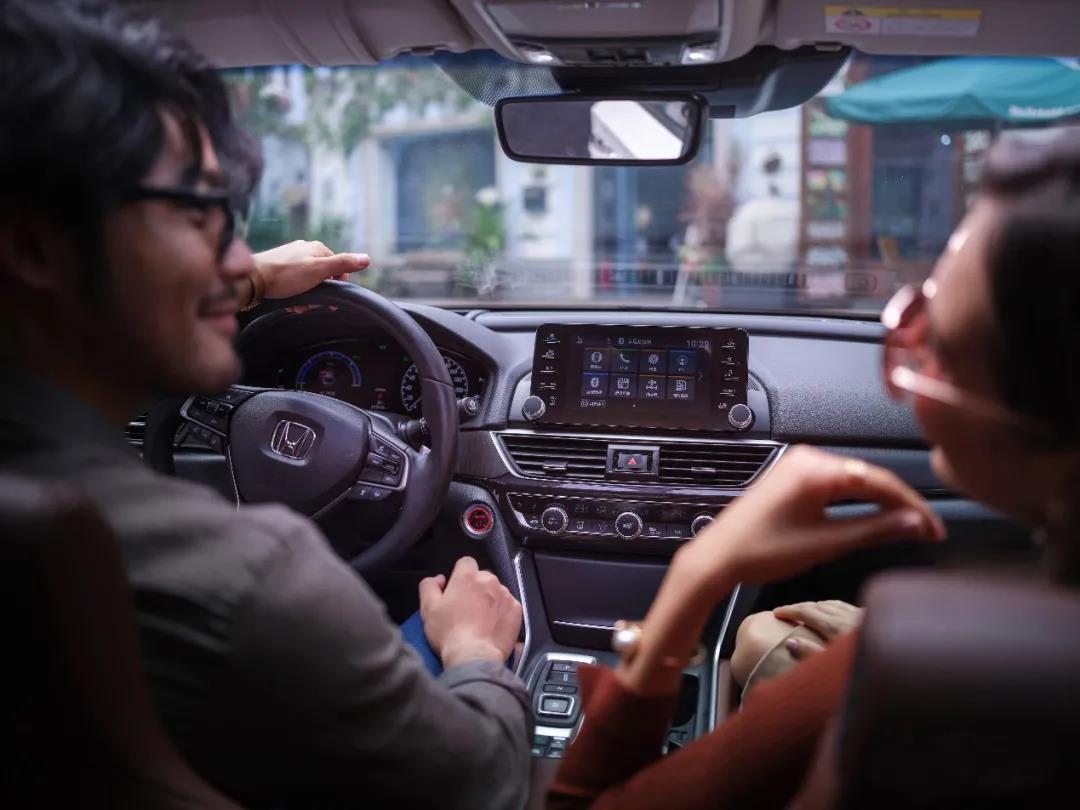 媒體視角 | 那些追求美好生活的新精英為何都選了INSPIRE銳·混動(dòng)？