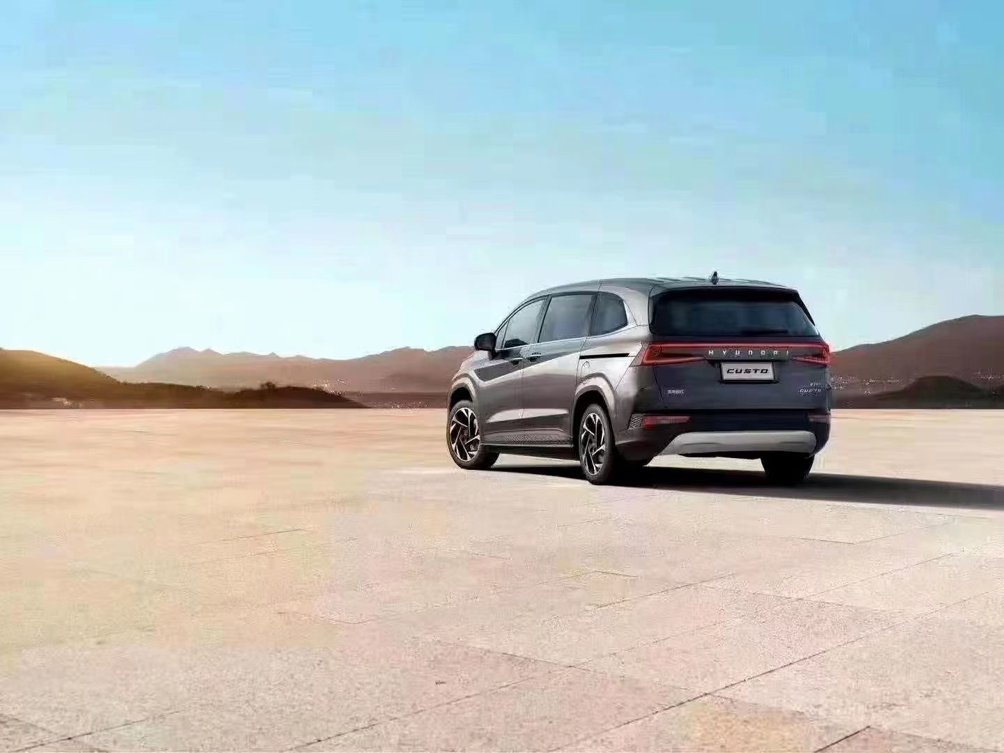 庫斯途，為“全員主角”而來