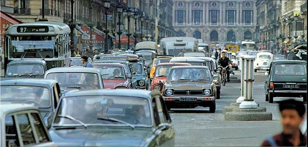 媒體說思域丨越較勁，越成功，CIVIC詮釋何為技術(shù)狂人本色